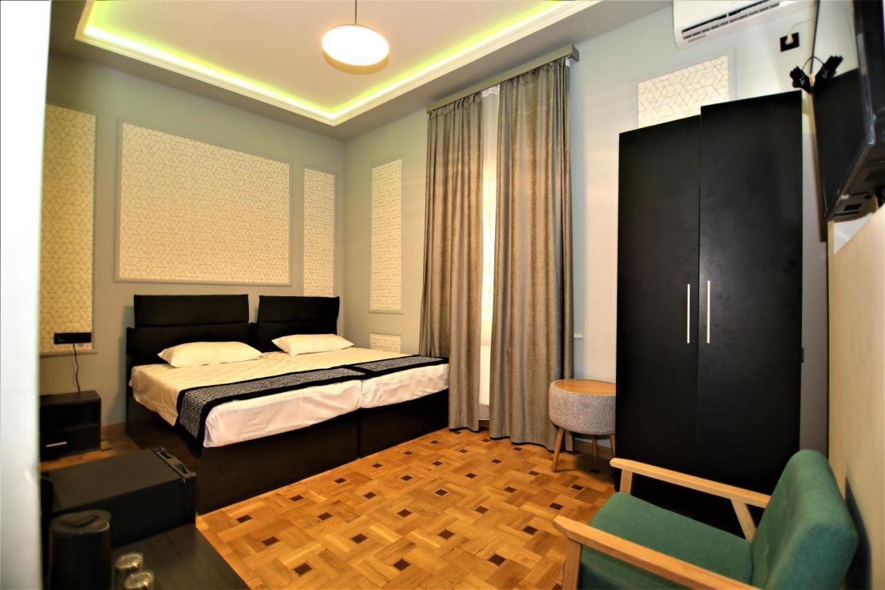 La Casa Hotel Jerevan Værelse billede